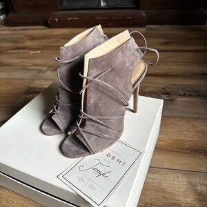 Elegant Italian custom made Suede Lace-Up Heels